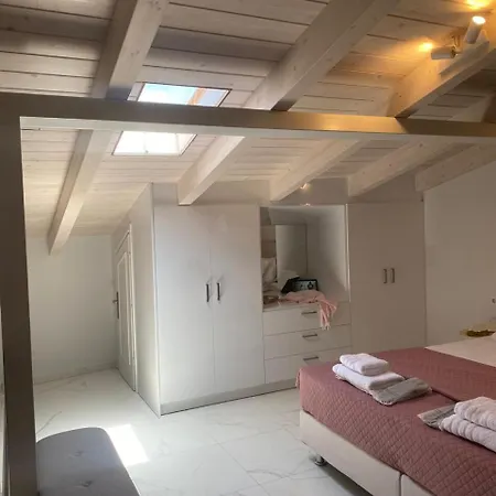 Apartament Oikeia By About Paxos