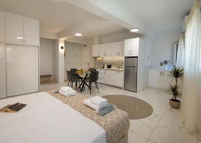 Apartment Oikeia By About Paxos *